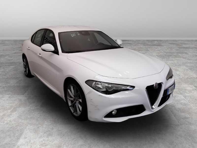 GuidiCar - ALFA ROMEO Giulia 2018 Giulia 2.2 t Super 180cv auto Usato